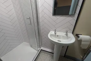 Main property image