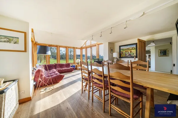 Leighton Road, Stoke Hammond, MK17 photo 4