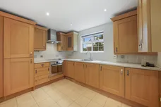 Gibbs Green, Edgware, HA8 photo 14