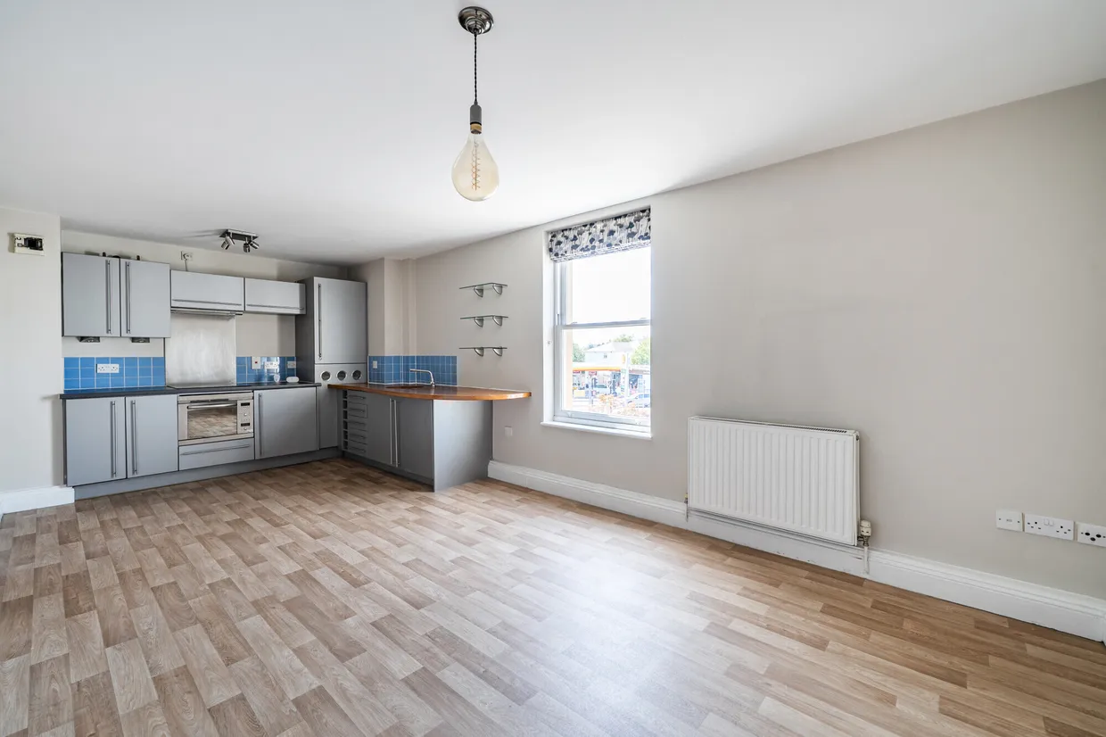 30 Church Road, Cheltenham, GL51 photo 3
