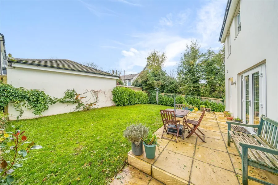Property Image 28