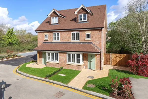 Springfield Close, Salfords, Redhill, Surrey, RH1