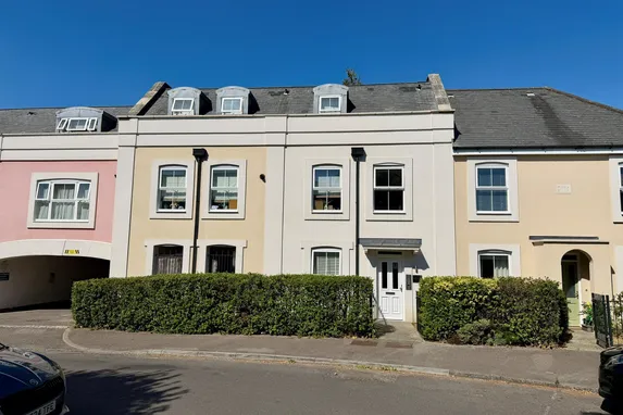 Warren Road, Reigate, RH2