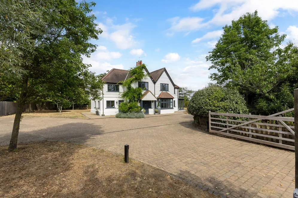 Coopers Green Lane, St. Albans, AL4 photo 13