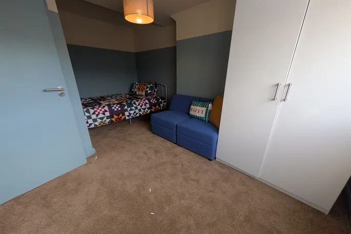 Property carousel image 22