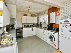 Nicholl Place, Gosport thumb 3