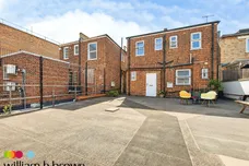 William Hunter Way, Brentwood