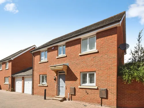 Baden Powell Close, Great Baddow, Chelmsfordphoto