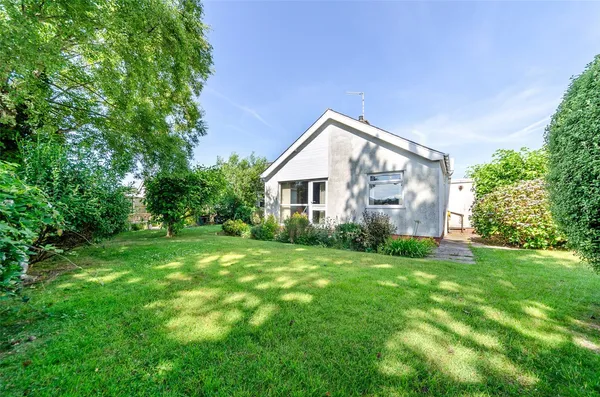 Glan Beuno Estate, Bontnewydd, Caernarfon, Gwynedd, LL55