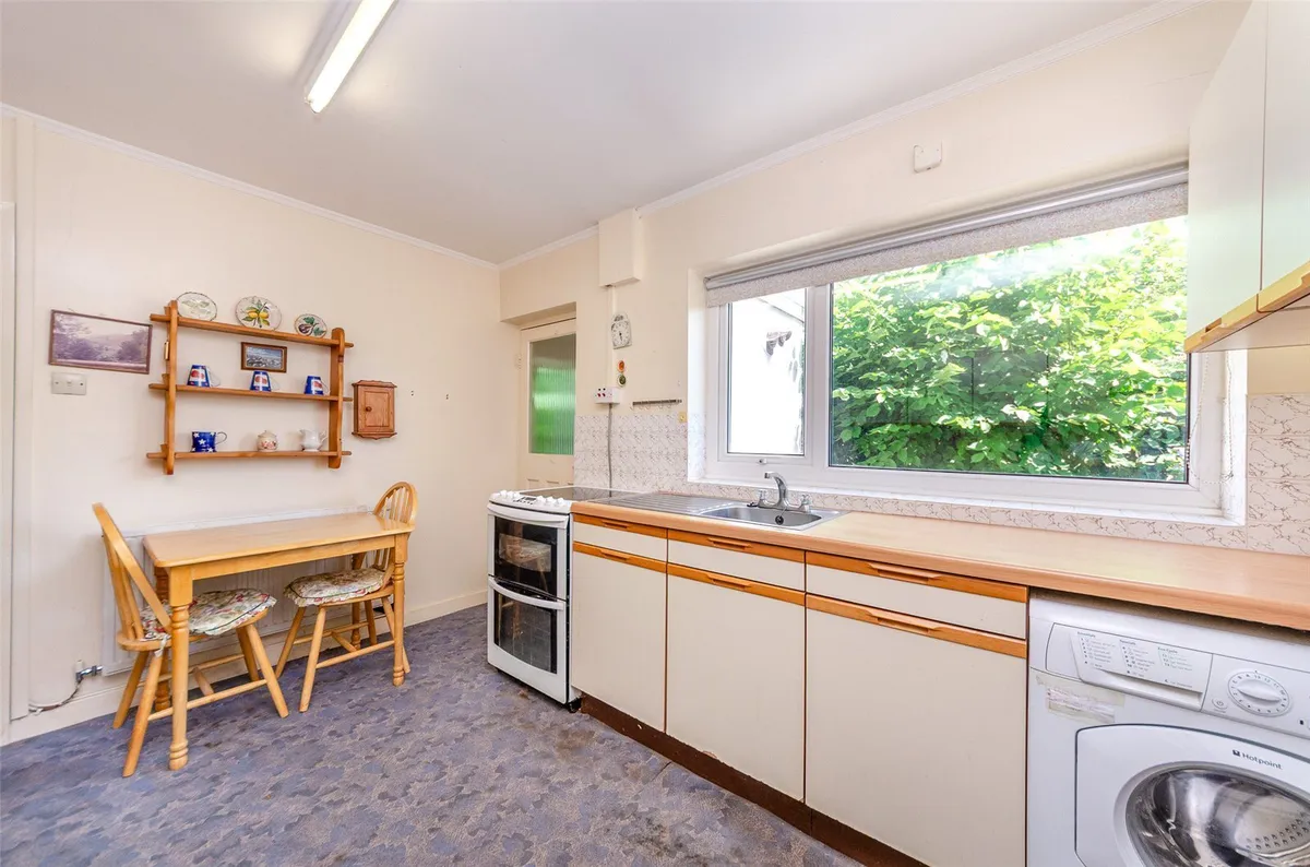 Glan Beuno Estate, Bontnewydd, Caernarfon, Gwynedd, LL55