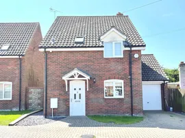 40 Beeches Road, West Row, BURY ST. EDMUNDS photo
