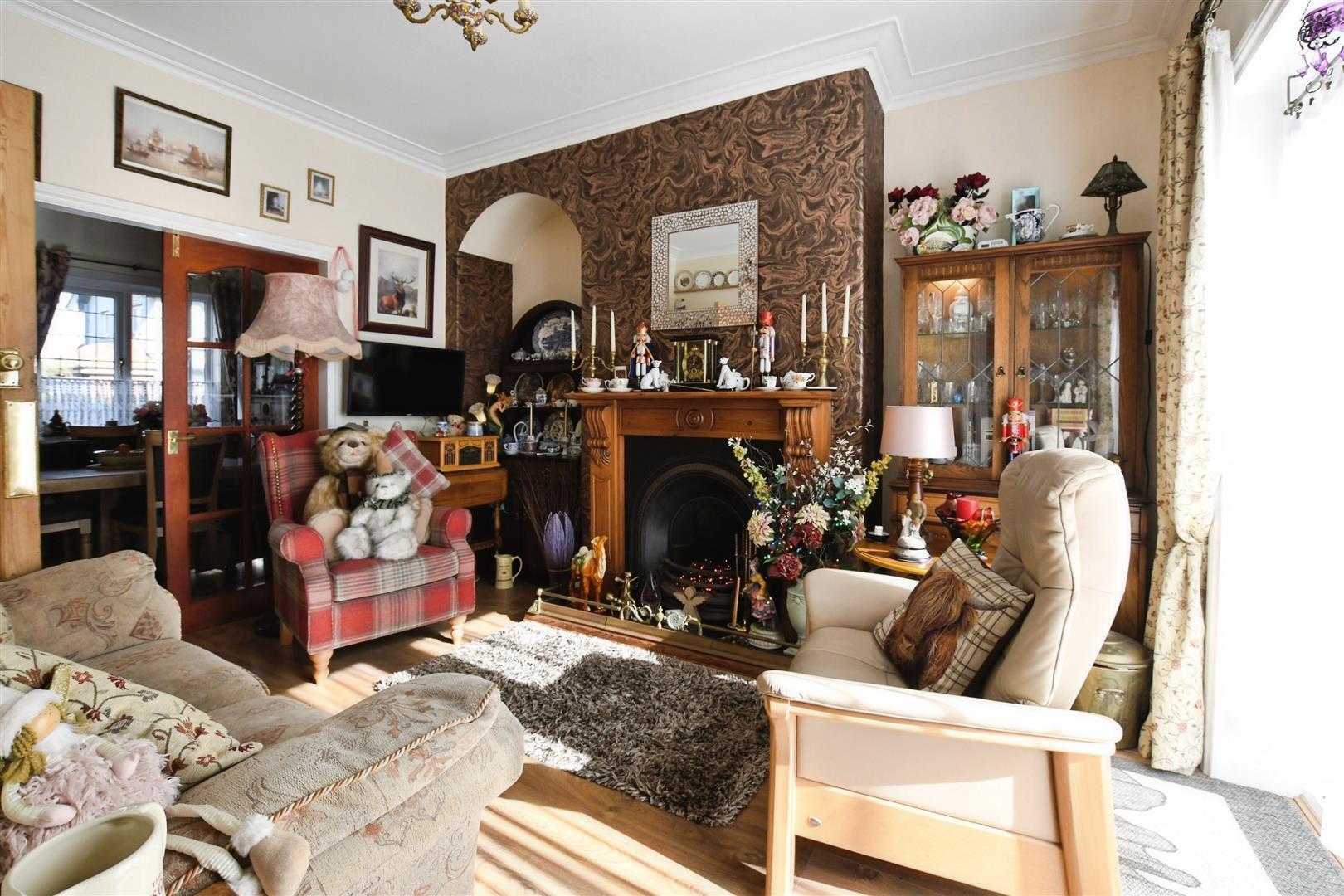 Laburnum Avenue, Garden Village, Hull Image 2