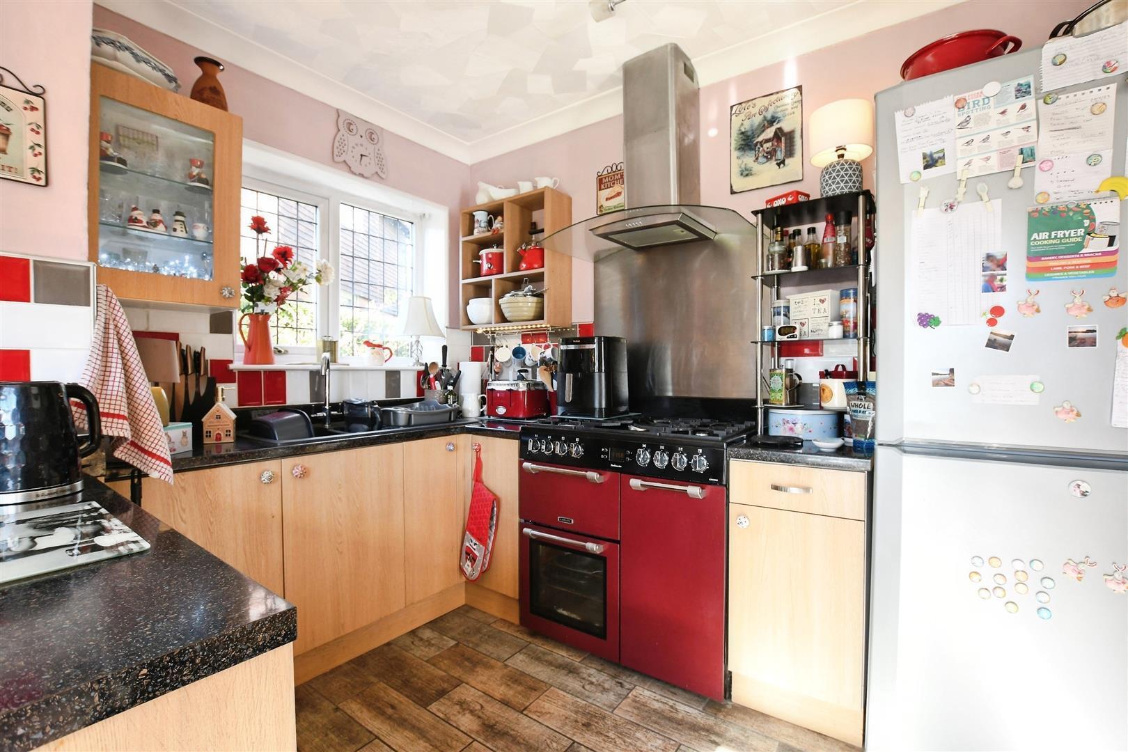 Laburnum Avenue, Garden Village, Hull Image 10