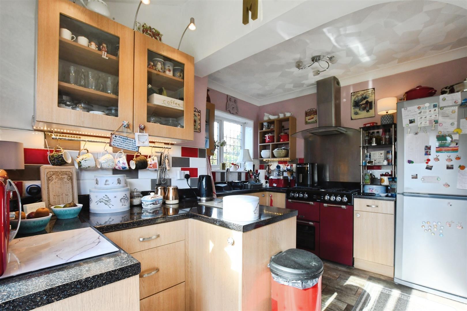 Laburnum Avenue, Garden Village, Hull Image 11