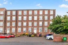 Woolcarder's Court, Cambusbarron, Stirling
