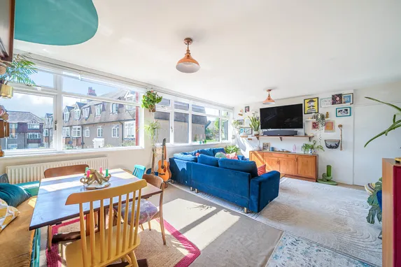 Kingston Road, Epsom, KT17