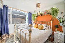 Kingston Road, Epsom, KT17 photo 6
