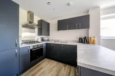 Cornwall Gardens, Taplow, Maidenhead, SL6 photo 5