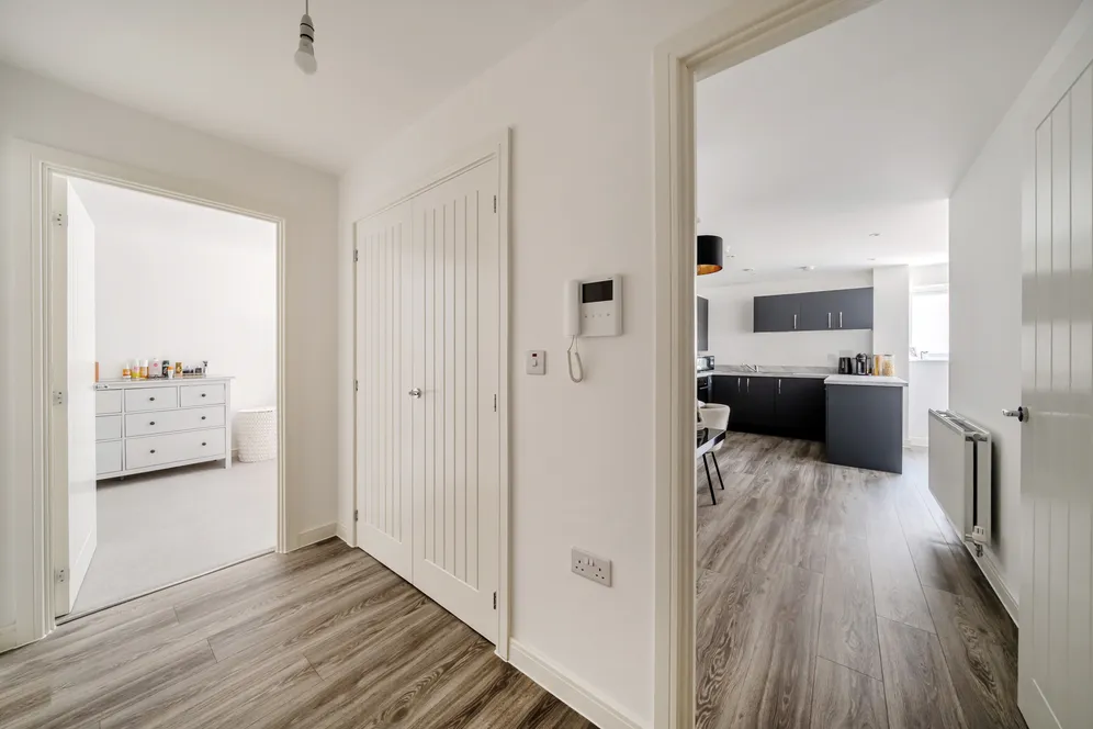 Cornwall Gardens, Taplow, Maidenhead, SL6 photo 10