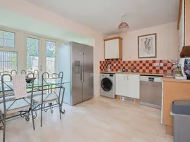 Park Crescent, Bolton-Upon-Dearne, Rotherham thumb 2