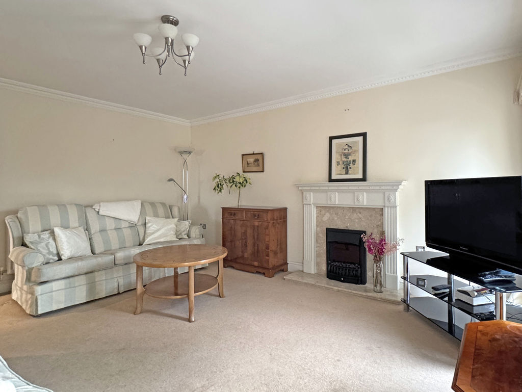 Hillside Road, Sidmouth Image 3