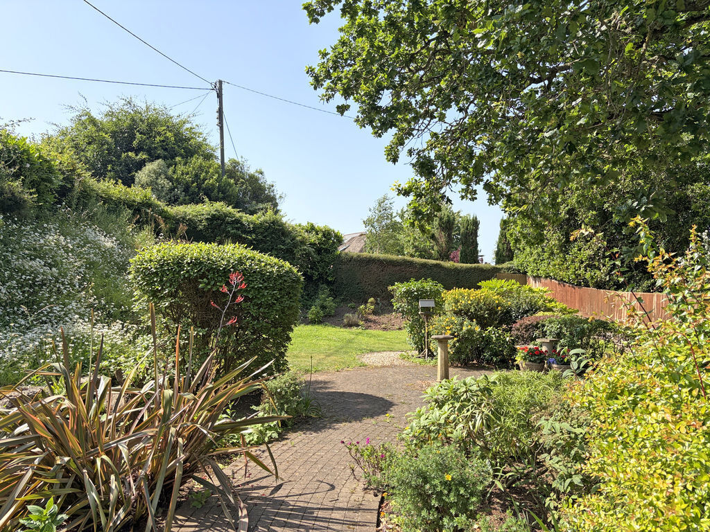 Hillside Road, Sidmouth Image 15