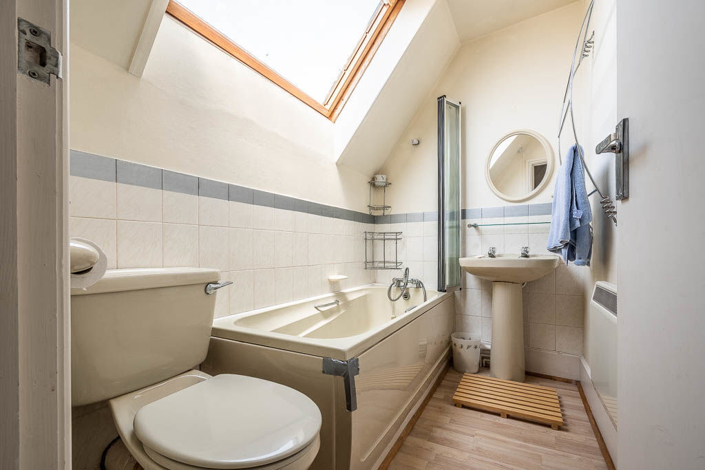 The Esplanade, Sidmouth Image 33