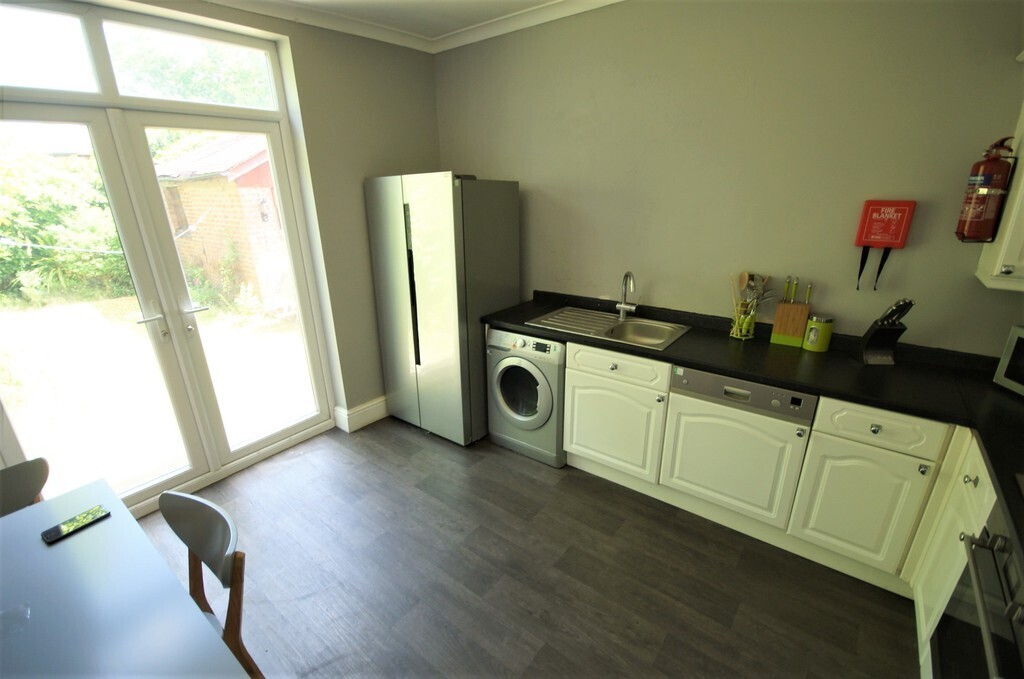Room 6 of 6, St. Osburgs Road, Coventry, CV2 4EG Image 2