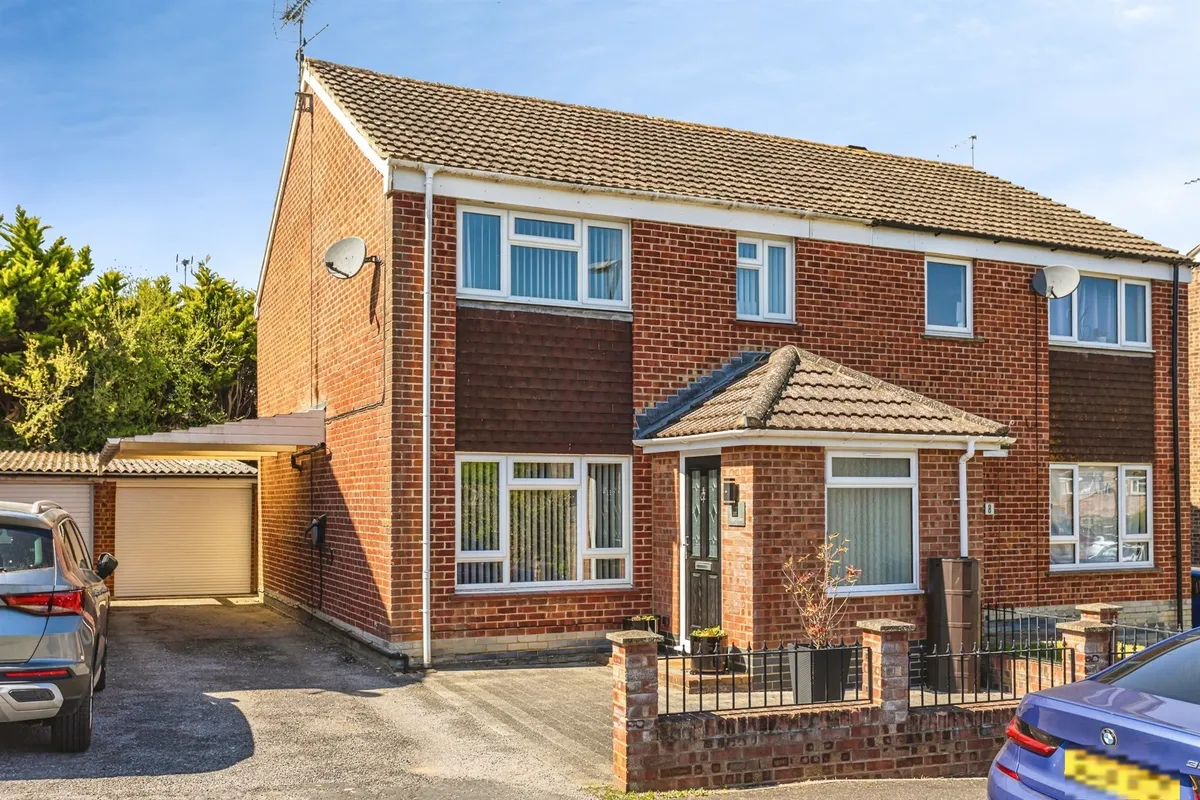 Field Close, Burgess Hill