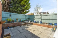 Field Close, Burgess Hill
