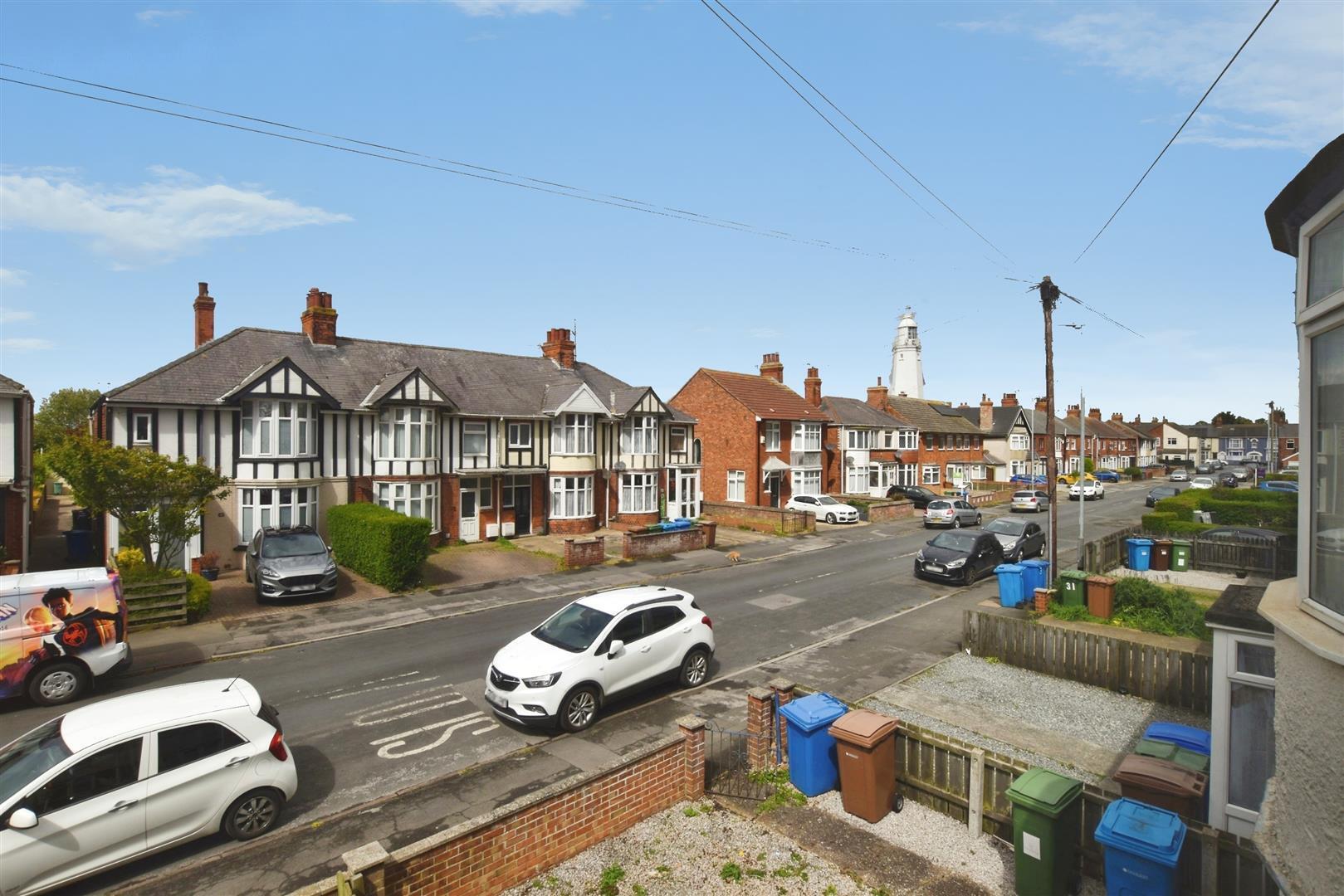 Lascelles Avenue, Withernsea Image 6