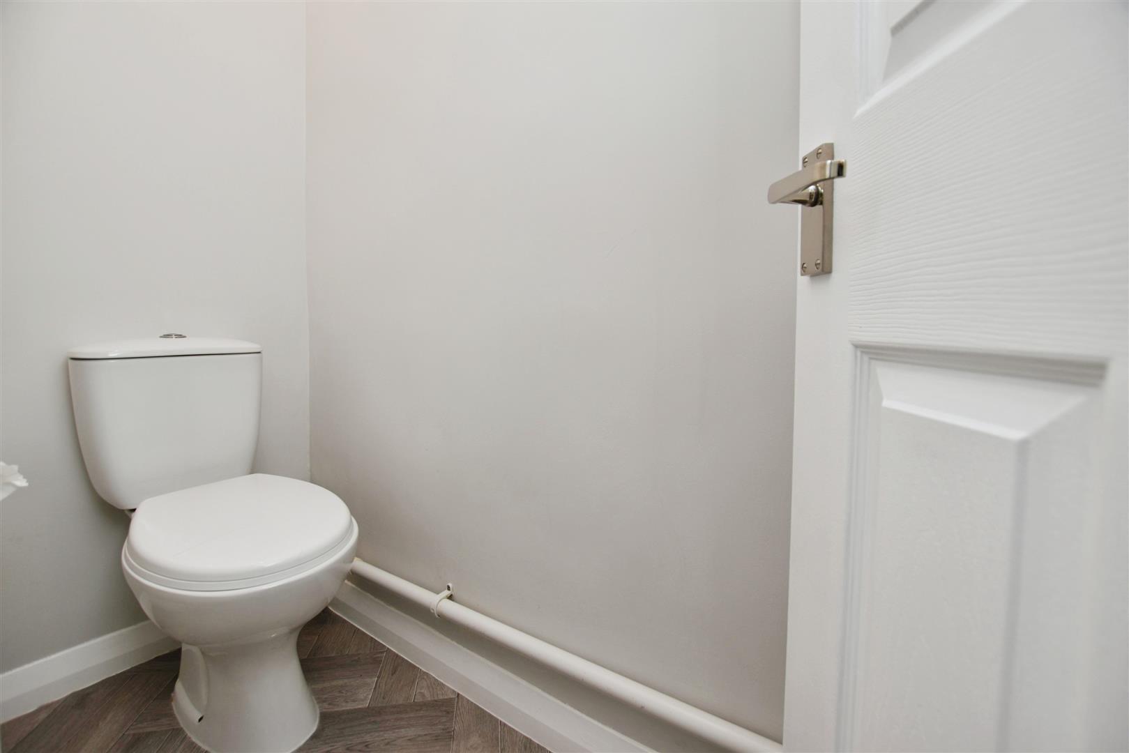 Lascelles Avenue, Withernsea Image 11