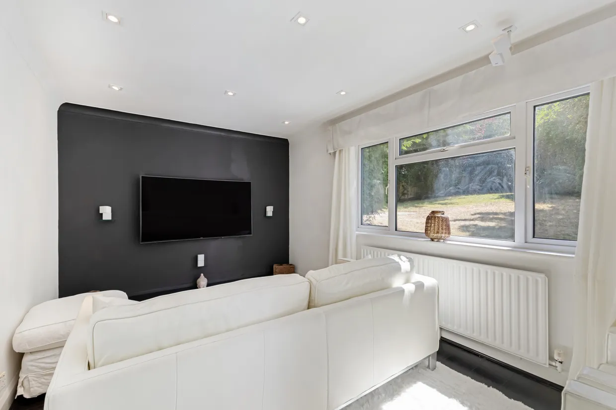 Oaks Way, Kenley, CR8 photo 15