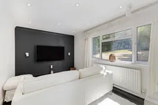 Oaks Way, Kenley, CR8 photo 15