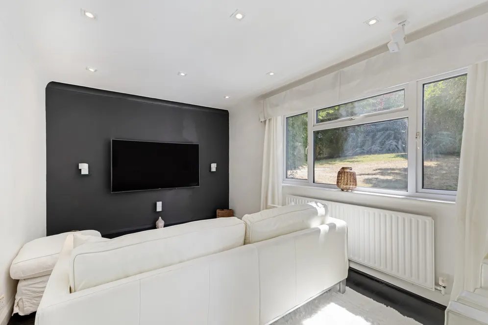 Oaks Way, Kenley, CR8 photo 15