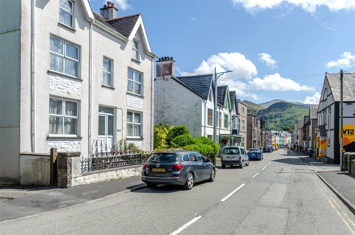 High Street, Llanberis, Caernarfon, Gwynedd, LL55