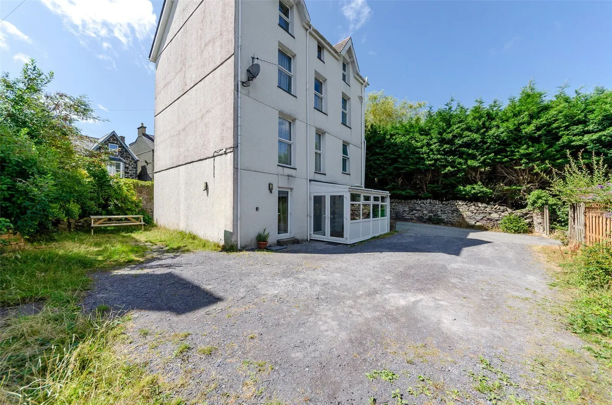 High Street, Llanberis, Caernarfon, Gwynedd, LL55