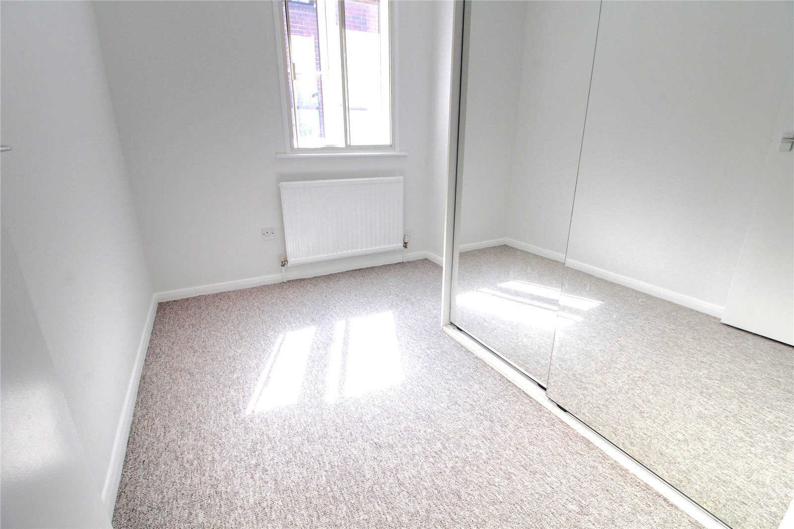 Gladbeck Way, Enfield, Middlesex, EN2 Image 6