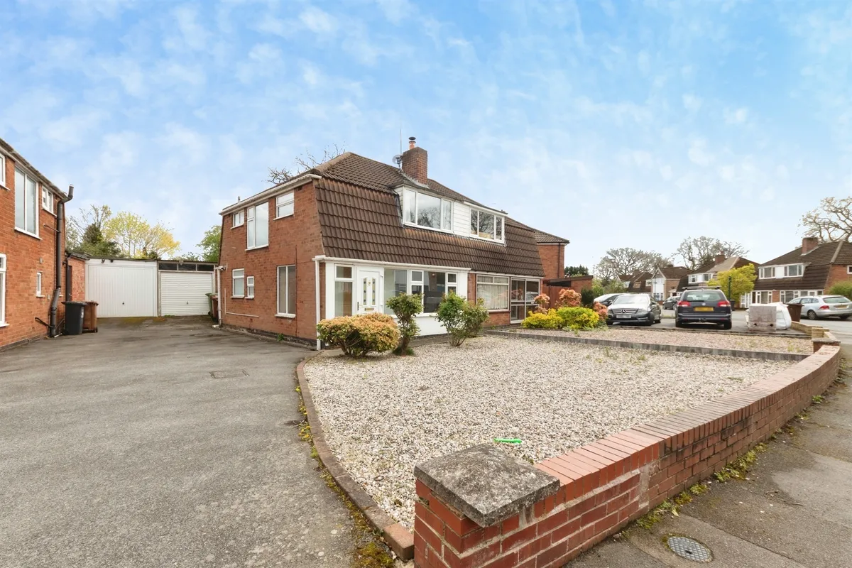 Bronte Farm Road, Shirley, Solihull