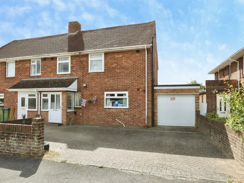 Thorni Avenue, Farehamphoto