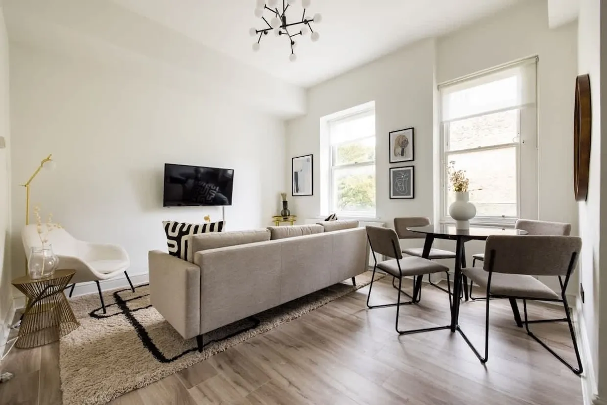 25 Longridge Road London SW5 photo 1