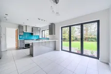 Yardley Close, Reigate, RH2 photo 5
