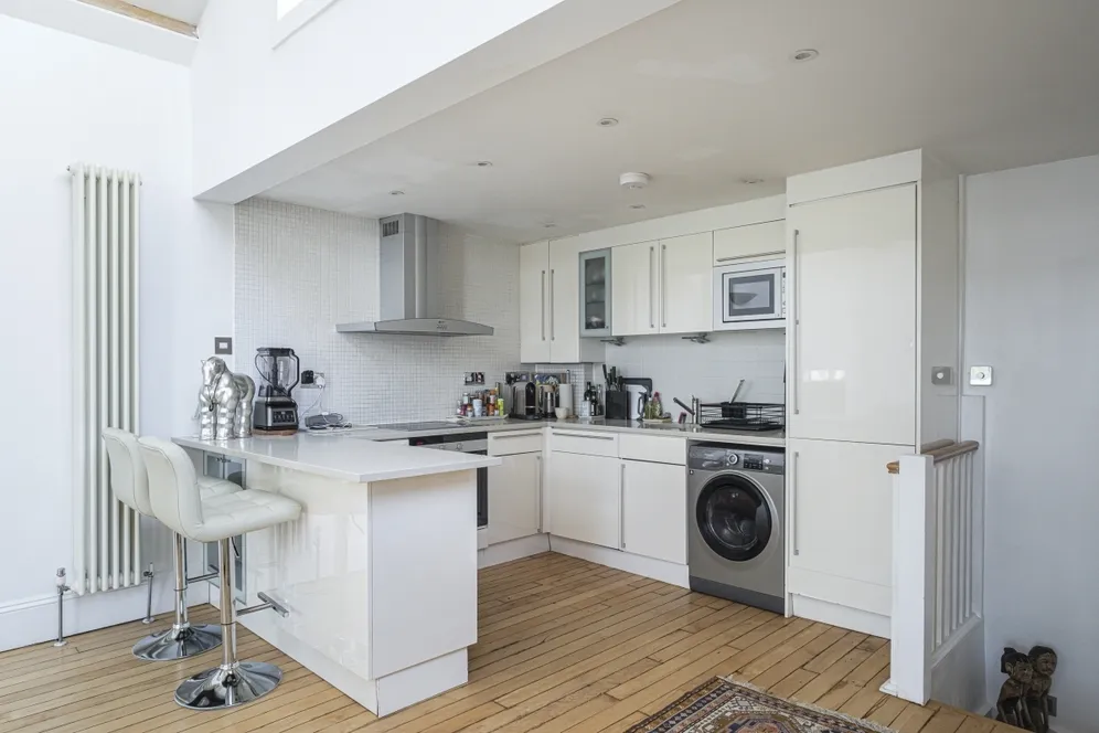Welmar Mews London SW4 photo 5