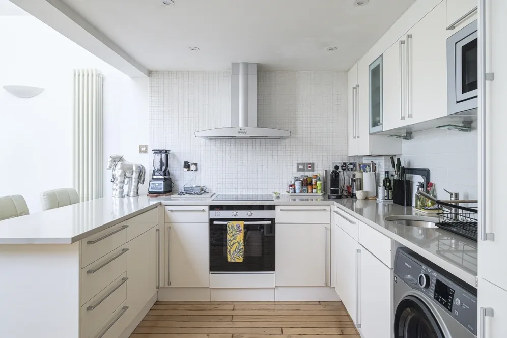 Welmar Mews London SW4 photo 6