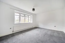 Yardley Close, Reigate, RH2 photo 10