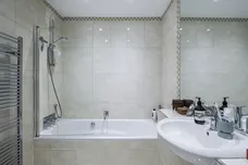 Welmar Mews London SW4 photo 10
