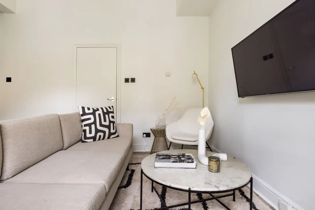 25 Longridge Road London SW5 photo 15