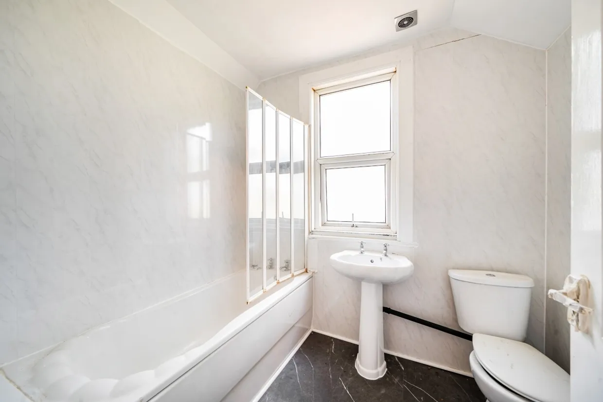 Broadhurst Gardens London NW6 photo 6