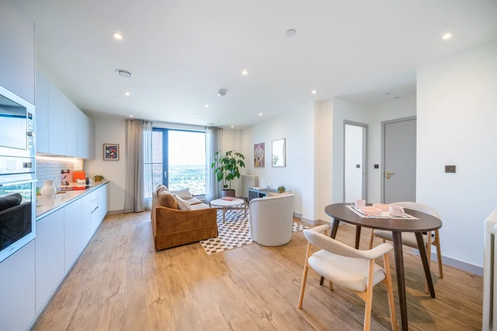 The Eades, 11 Selborne Road London E17 photo 8