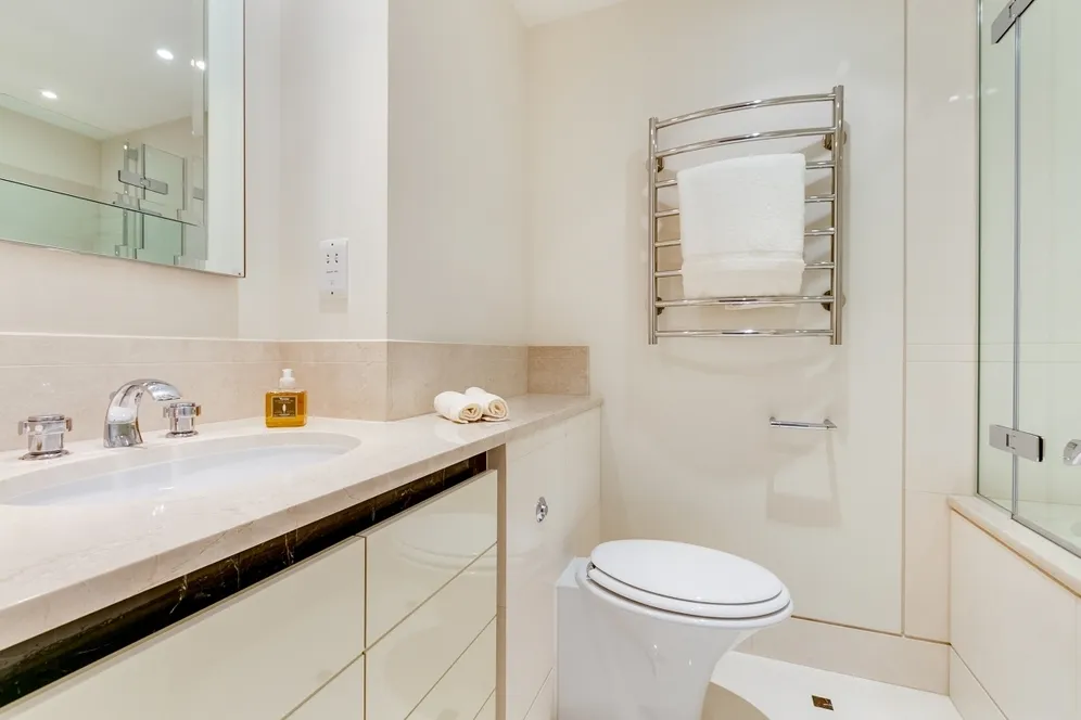 The Knightsbridge SW7 photo 17